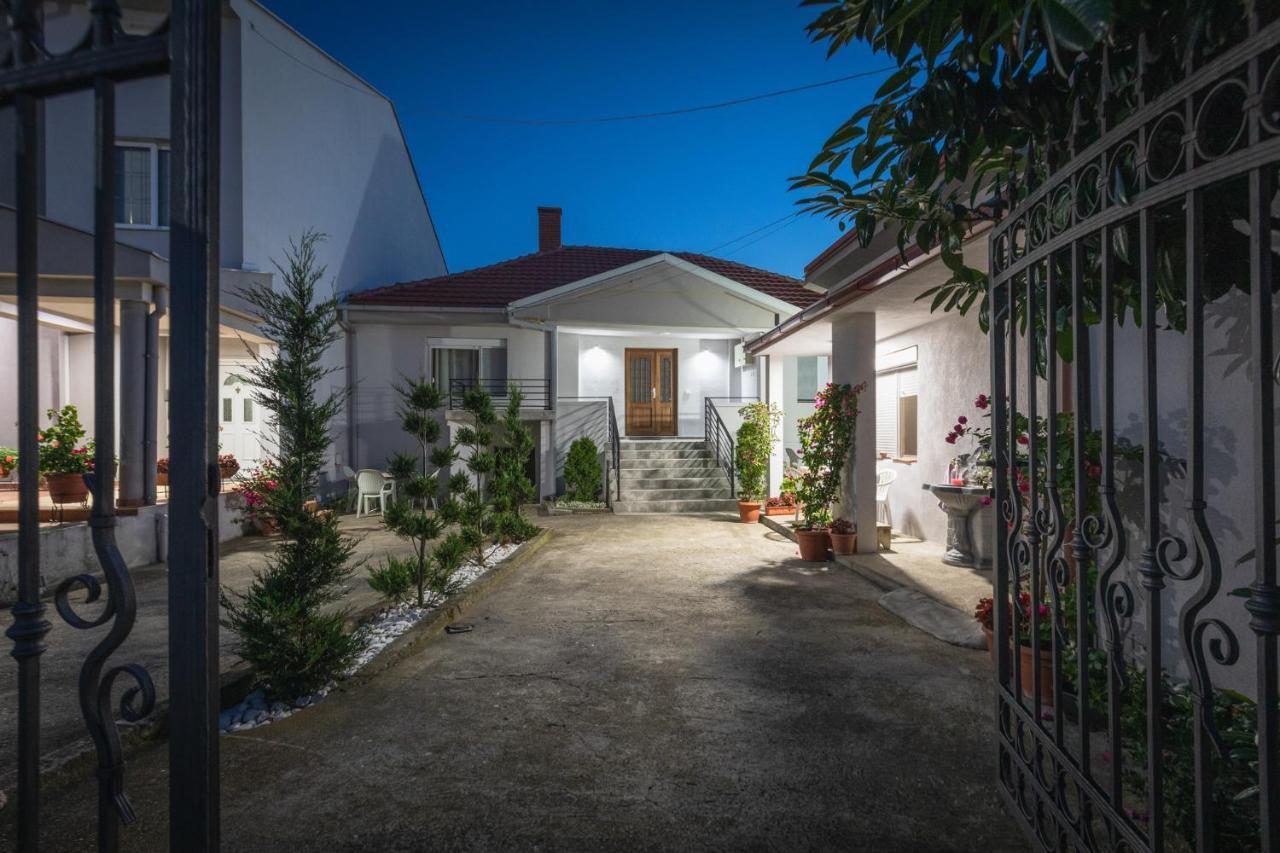 Guest House - Axios Gevgelija Luaran gambar