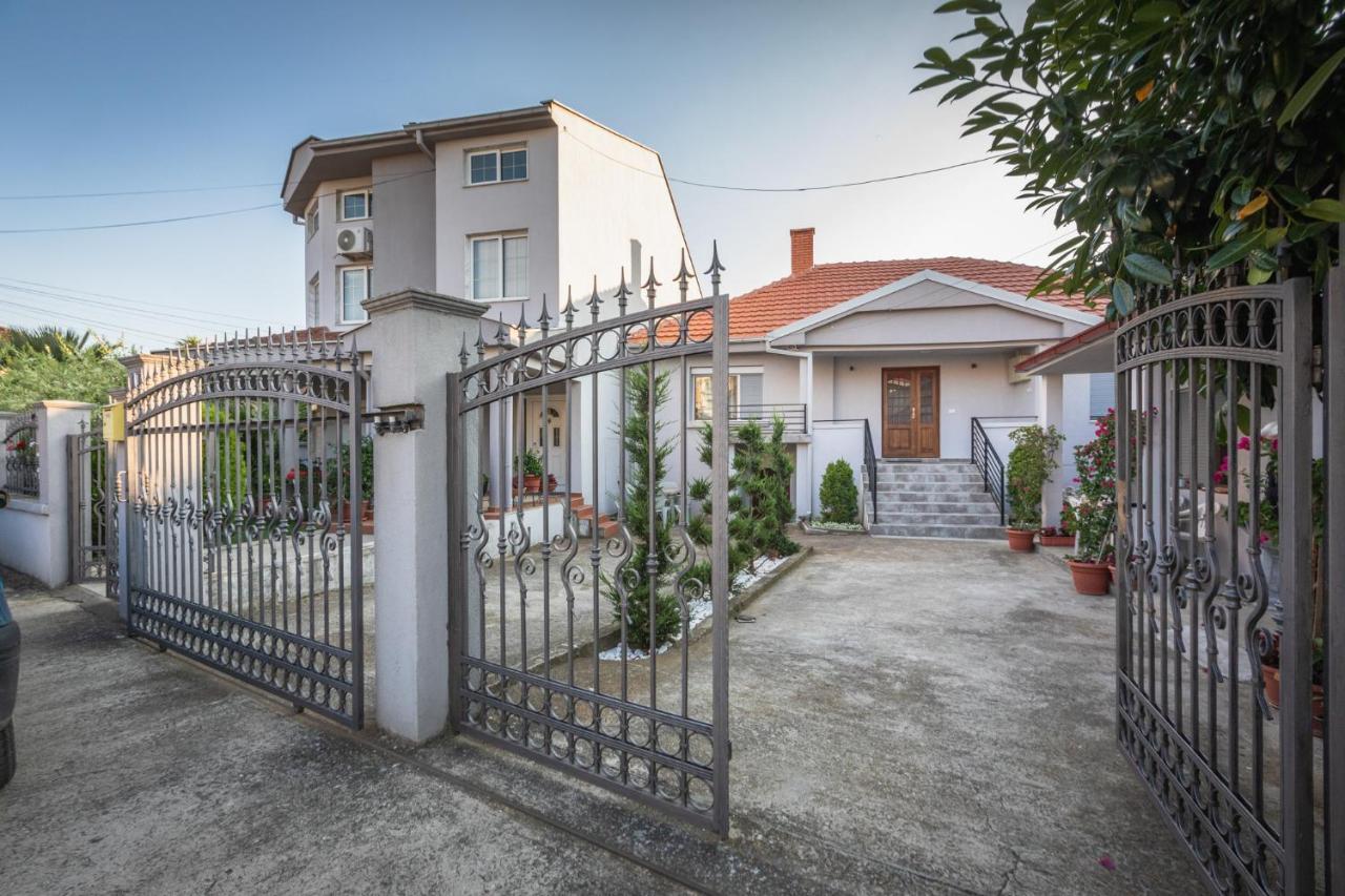 Guest House - Axios Gevgelija Luaran gambar