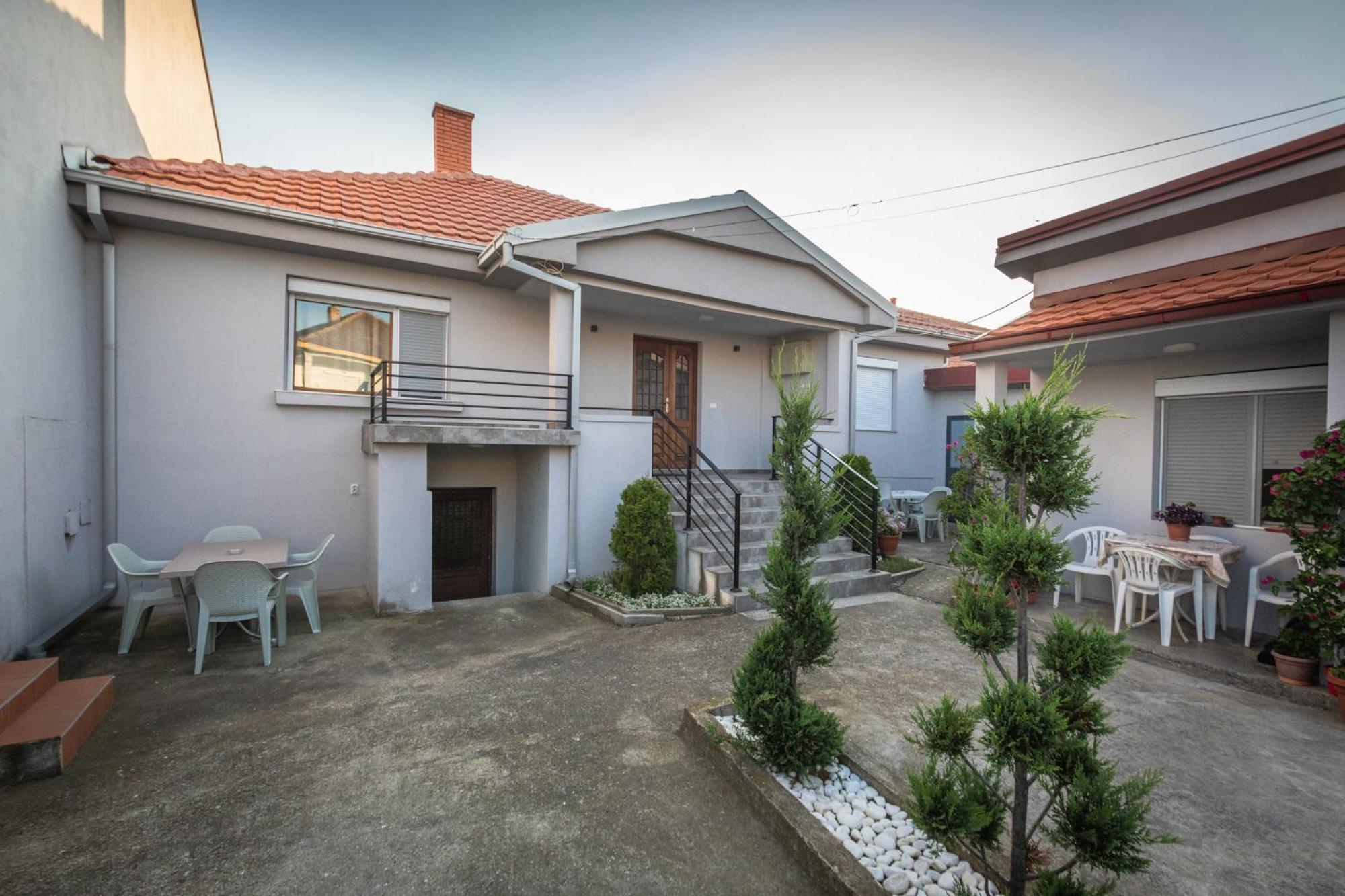 Guest House - Axios Gevgelija Luaran gambar